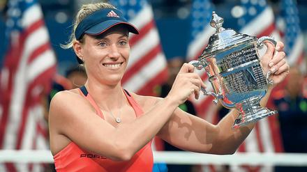 Lohnt sich. Seit ihrem Gewinn bei den US Open 2016 räumt Angelique Kerber ordentlich ab, nur zwei Tennisspielerinnen verdienten zuletzt mehr. 