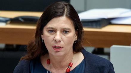 Hat offenbar keinen Plan, die fehlenden Schulplätze zu schaffen: Sandra Scheeres (SPD), Senatorin für Bildung, Jugend und Familie. 