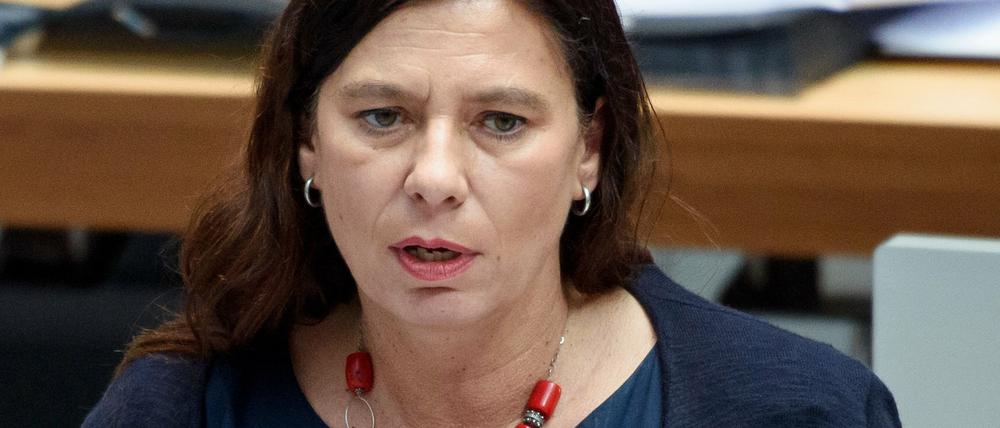Hat offenbar keinen Plan, die fehlenden Schulplätze zu schaffen: Sandra Scheeres (SPD), Senatorin für Bildung, Jugend und Familie.