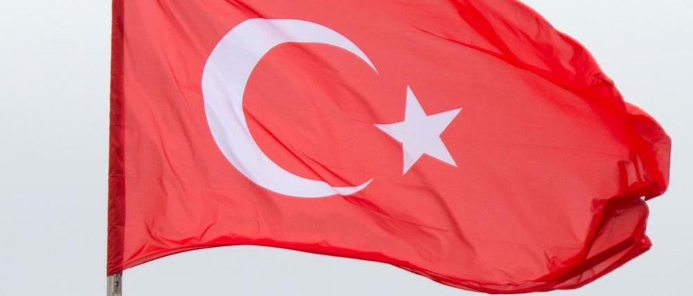 Die Flaggen von Deutschland und der Türkei (Symbolbild)