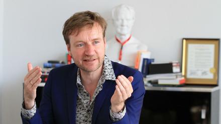 Tim Renner will einen Neustart am Checkpoint Charlie erreichen.