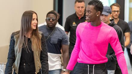Dennis Schröder will in China nicht auf seine Familie verzichten.