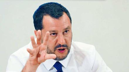 Die Umfragewerte für die rechte Lega von Matteo Salvini liegen je nach Institut zwischen 34 und 38 Prozent. 