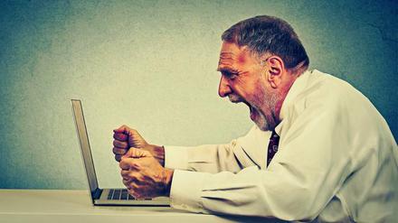 Wenn beim Internet-User der Blutdruck steigt, dann rührt das nicht selten von der Netzlektüre her. Oftmals reicht schon eine andere Meinung aus.