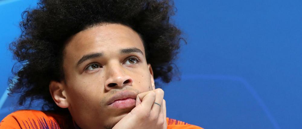 Wie geht die Karriere weiter? In jedem Fall bei Leroy Sané erst einmal in der Reha.