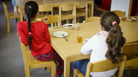 Bislang mussten Kinder aus sozial schwachen Familien in der Schulkantine einen Euro zahlen.