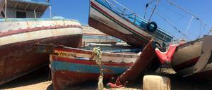Gestrandet. Flüchtlingsschiffe vor der Küste der italienischen Insel Lampedusa.