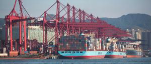 Umschlagplatz: Der Hafen von Hongkong. 