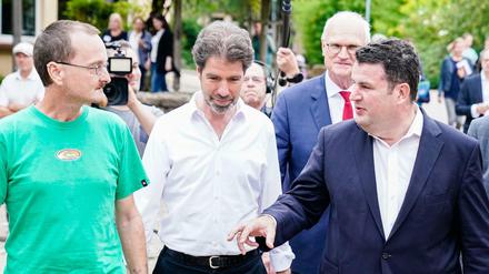 Hubertus Heil auf seiner Sommerreise. Der Arbeitsminister hat für den Herbst ein „Arbeit-von-morgen-Gesetz“ angekündigt.