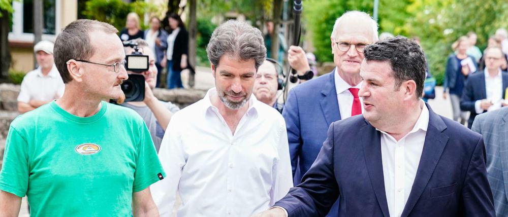 Hubertus Heil auf seiner Sommerreise. Der Arbeitsminister hat für den Herbst ein „Arbeit-von-morgen-Gesetz“ angekündigt.