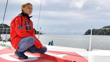 Greta Thunberg an Bord der Yacht Malizia II, die sie über den Atlantik bringen soll. 