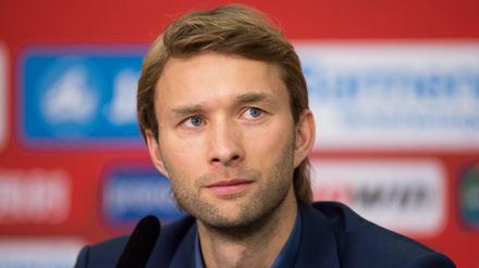 Nachfolger von Jonas Boldt. Simon Rolfes wurde Ende 2018 Sportdirektor bei Bayer Leverkusen.