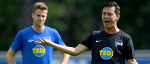 Energisch: Herthas Trainer Ante Covic erwartet beim Bundesliga-Auftakt gegen Bayern München einen mutigen Auftritt seines Teams.