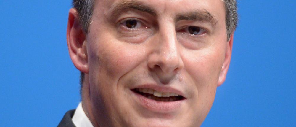 Der Vorsitzende des Auswärtigen Ausschusses im Europaparlament, David McAllister, hat die deutsche und britische Staatsbürgerschaft