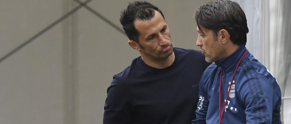 Echte Überzeugung sieht anders aus. Salihamidzic und Kovac haben einen komplizierten Sommer hinter sich.