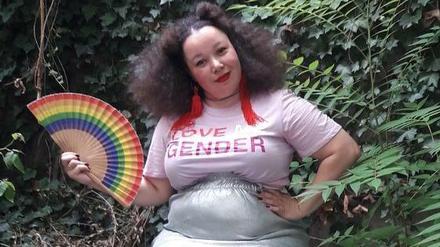 Maria González Leal alias Body Mary kämpft als Antidiskriminierungstrainerin, Mode-Bloggerin und Stylistin gegen vorherrschende Körpernormen an.  