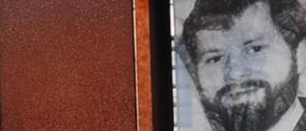 Winfried Freudenberg (29.8.1956 - 8.3.1989, oben rechts) wird in der Gedenkstätte Berliner Mauer geehrt. 