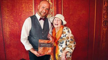 Autor Rei Gesing hat für sein Buch Hochbetagte wie Gerda Piasta interviewt.