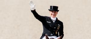 Mal wieder golden. Dressurreiterin Isabell Werth sichert den Deutschen den EM-Titel.