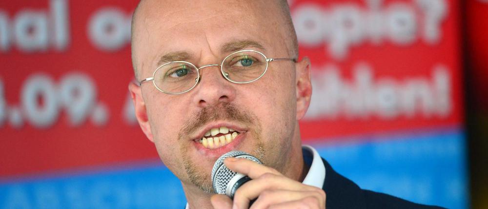 Andreas Kalbitz ist Vorsitzender der Landespartei und der AfD-Landtagsfraktion in Brandenburg. 