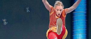 Mit Schwung voran. Die Berliner Jugendtheater würden ihre Künstler gerne fair bezahlen können. Szene aus „Spaghettihochzeit“ im Atze Musiktheater.