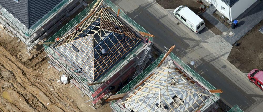 Brandenburg ist gespalten: Im Berliner "Speckgürtel" wird gebaut, anderswo grassiert der Leerstand.