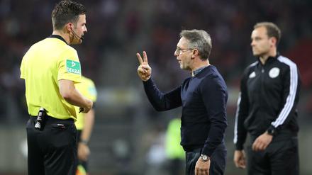 Auch Trainer können jetzt bestraft werden.