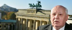 Michail Gorbatschow im Jahr 2014 am Brandenburger Tor. Damals nahm der frühere sowjetische Staatspräsident an den Feierlichkeiten zu 25 Jahren Mauerfall teil. 
