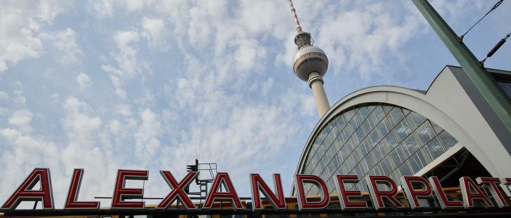Umfrage zum Alex: Wie finden die Berliner einen ihrer prominentesten Plätze?