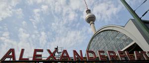 Umfrage zum Alex: Wie finden die Berliner einen ihrer prominentesten Plätze?