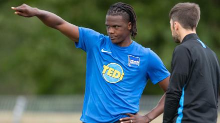 Wo geht's denn hier zum Mannschaftstraining? Dedryck Boyata hat sich Ende Juli im Testspiel gegen Fenerbahce Istanbul verletzt.