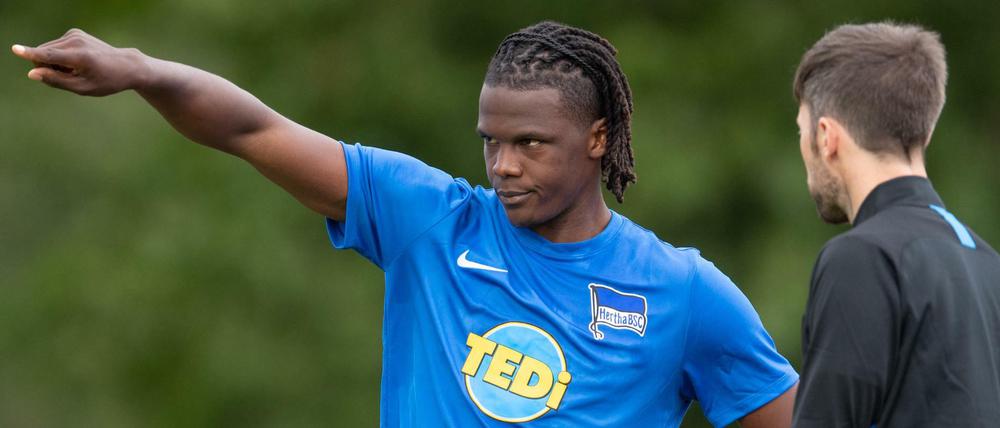 Wo geht's denn hier zum Mannschaftstraining? Dedryck Boyata hat sich Ende Juli im Testspiel gegen Fenerbahce Istanbul verletzt.
