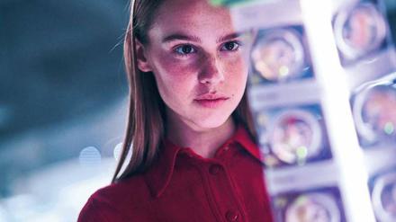 Einzelkind. Die „Tochter“ (Clara Rugaard) muss sich emanzipieren.