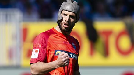 Helmpflicht für alle? Wenn es nach Paderborns Klaus Gjasula geht, dann ja.