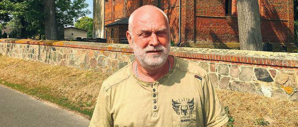 Peter Gerhardt lebt seit seiner Geburt in Hohengüstow. Der 60-Jährige ist seit Mai 2019 Bürgermeister der Gemeinde Uckerfelde in der Uckermark.