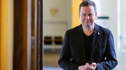 Klaus Lederer (Die Linke), Kultursenator von Berlin. Er hielt die Akte Knabe unter Verschluss und wollte Debatten vermeiden. 
