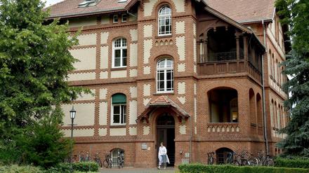Das Gebäude der Medizinischen Hochschule Brandenburg in Neuruppin.