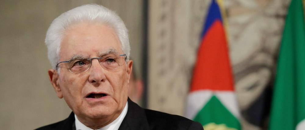Sergio Mattarella, Präsident von Italien, spricht mit der Presse im Quirinalspalast.