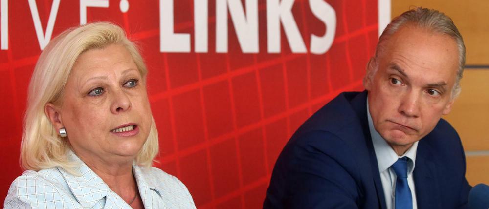 Hilde Mattheis und Dierk Hirschel (SPD), beantworten auf einer Pressekonferenz Fragen zu ihrer Kandidatur für den SPD-Vorsitz.