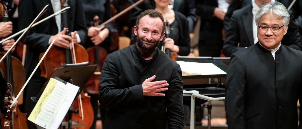 Kirill Petrenko (M), der neue Chefdirigent der Berliner Philharmoniker, bei seinem Antrittskonzert in der Philharmonie.
