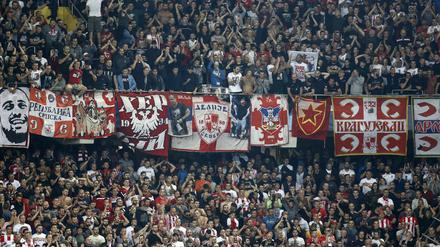 Zu unschönen Szenen kam es am Mittwoch zwischen Fans von Roter Stern Belgrad und denen der Young Boys Bern.