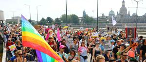 Die Dresdner "#unteilbar"-Demonstration vor den Landtagswahlen in Sachsen