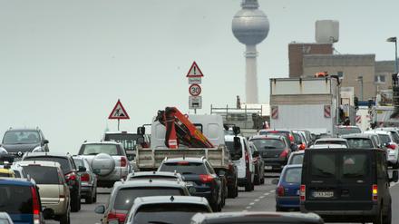 Der Analyse zufolge ist der Straßenverkehr mit fast 95 Prozent beinahe für die gesamte Summe verantwortlich. 
