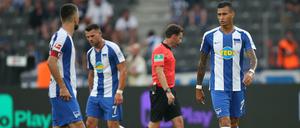 Hängende Köpfe: Das 0:3 gegen Wolfsburg war enttäuschend für die Berliner.
