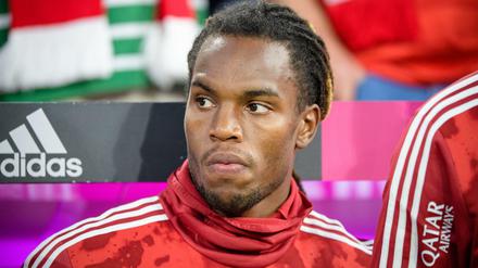 Lang genug auf der Bank gesessen. Renato Sanches bekommt seinen Willen. Er darf die Bayern verlassen.