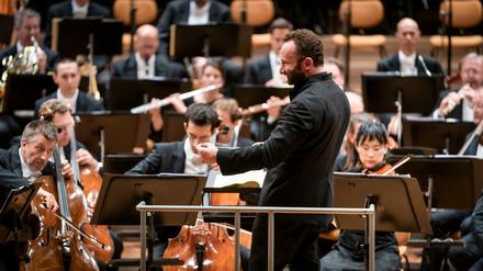 Kirill Petrenko bei seinem Antrittskonzert am 23. August in der Philharmonie