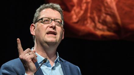 Thorsten Schäfer-Gümbel, der stellvertretende Bundesvorsitzende der SPD, spricht auf einer SPD-Regionalkonferenz.