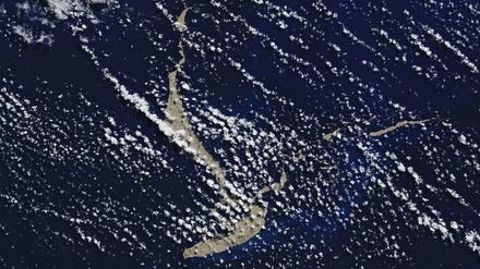 Eine Satellitenaufnahme zeigt die Ausmaße des schwimmenden Gesteins.