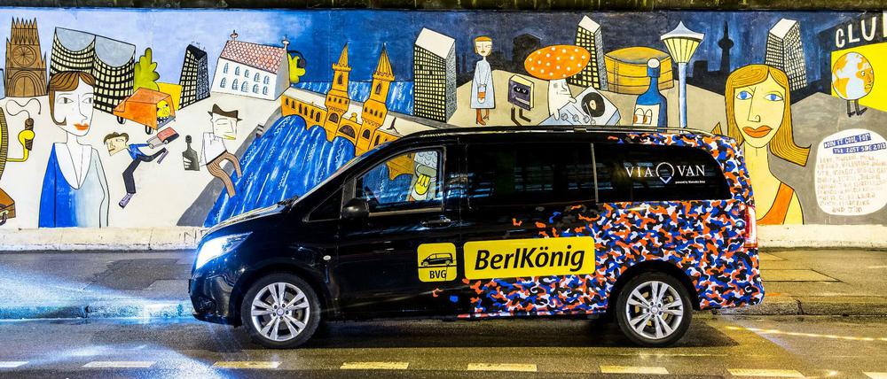 Seit fast einem Jahr befördert der BerlKönig Fahrgäste.