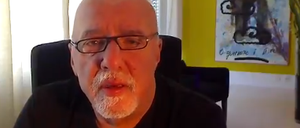 Entschuldigung an Frankreich: Der brasilianische Autor Paulo Coelho 